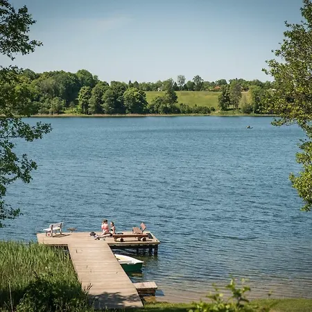 Nyaraló Warminska *